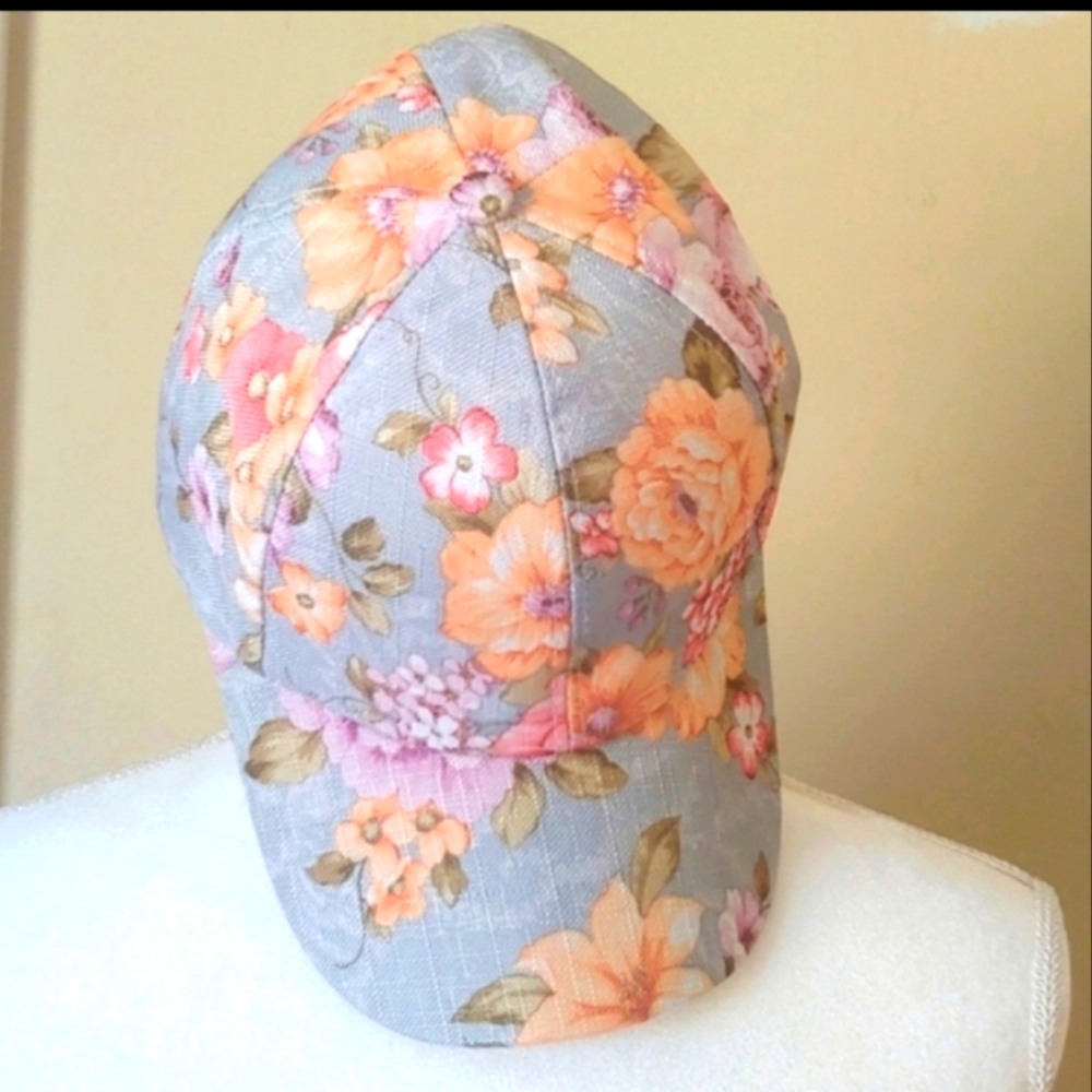 Floral Fabric Ladies Ball Cap. Marcus Adler New York. NWT